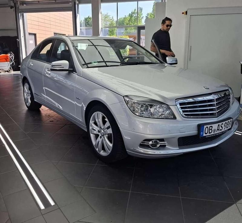 Gebraucht Mercedes 180 156 PS (114 kW) 2011 Limousine