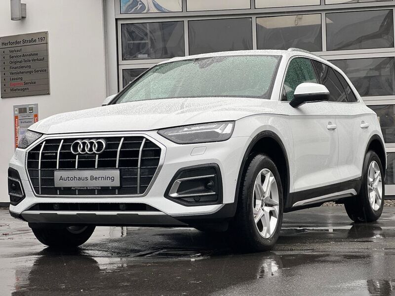 Weiß Gebraucht 2023 Audi Q5 Sport SUV | 43.490 € (Fairer Preis) - Bild 1/4