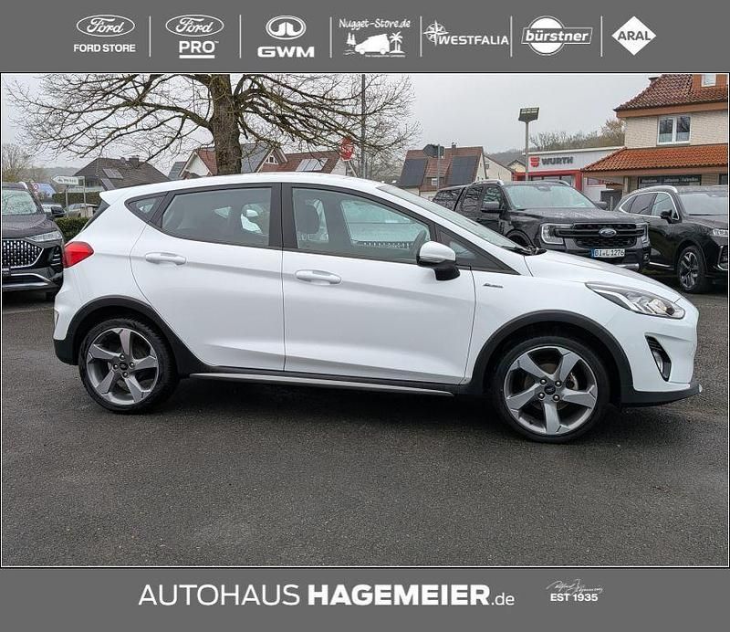 Gebraucht Ford Fiesta Active 86 PS (63 kW) 2019 Weiß Kleinwagen