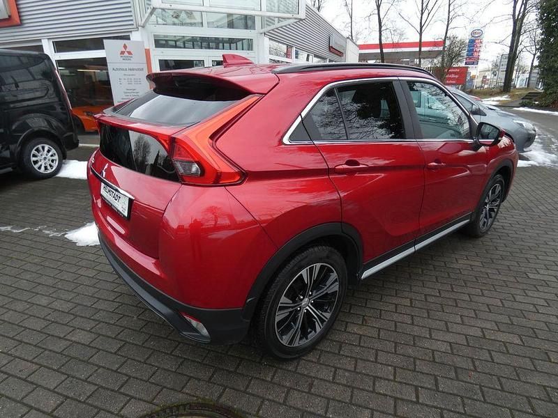 Gebraucht Mitsubishi Eclipse Cross Spirit+ 163 PS (119 kW) 2020 Rot SUV