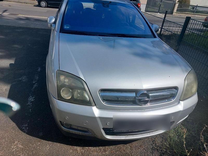 Silber Gebraucht 2005 Opel Signum Kombi | 1.700 € (Fairer Preis) - Bild 1/4