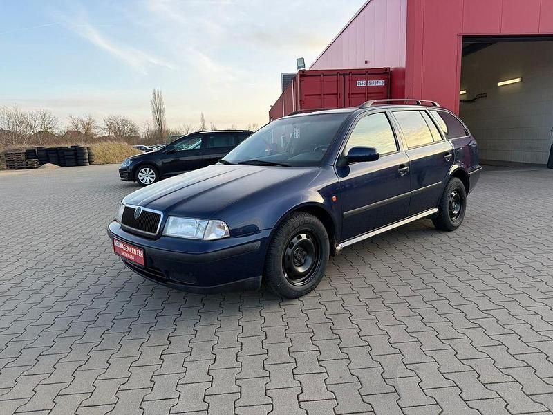 Gebraucht Skoda Octavia 101 PS (74 kW) 2001 Blau Kombi