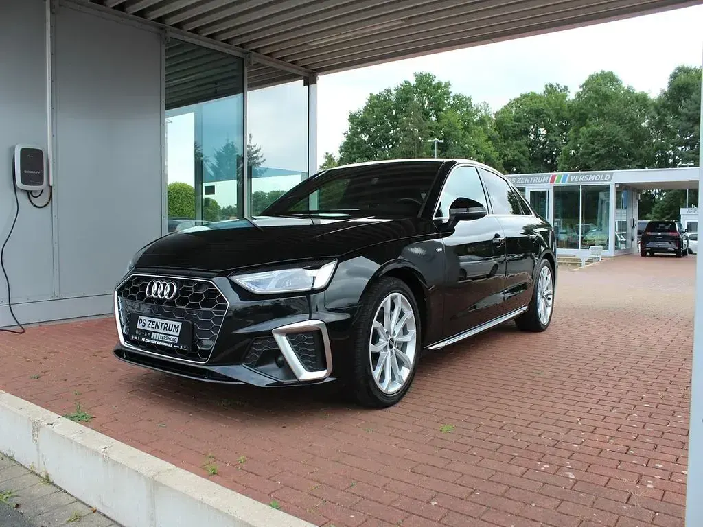 Gebraucht Audi A4 S-Line 204 PS (150 kW) 2022 Schwarz Limousine