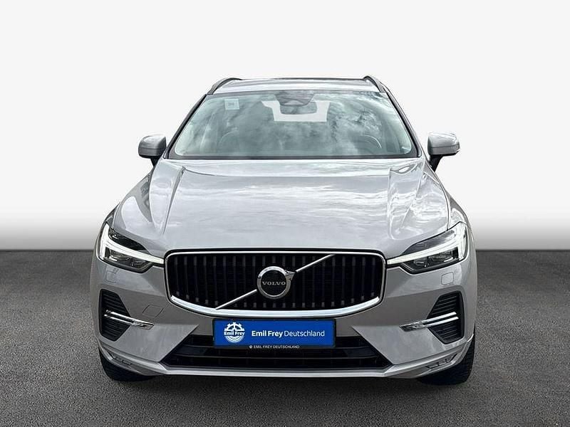 Gebraucht Volvo XC60 Core 250 PS (183 kW) 2024 Silber SUV