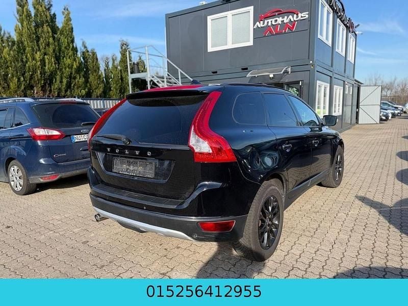 Gebraucht Volvo XC60 Kinetic 185 PS (136 kW) 2009 Schwarz SUV