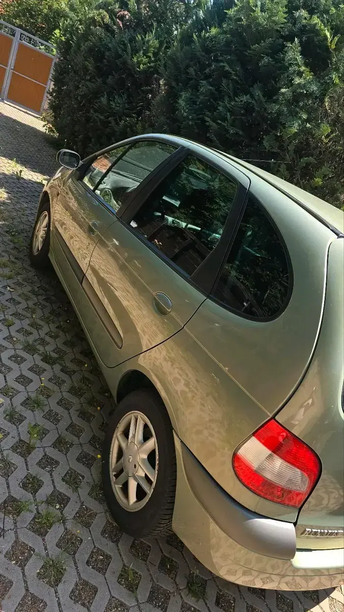 Gebraucht Renault Scénic 107 PS (78 kW) 2003 Andere farben Van / Kleinbus