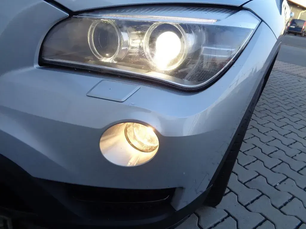 Gebraucht BMW X1 Sport Line 143 PS (105 kW) 2014 Silber SUV