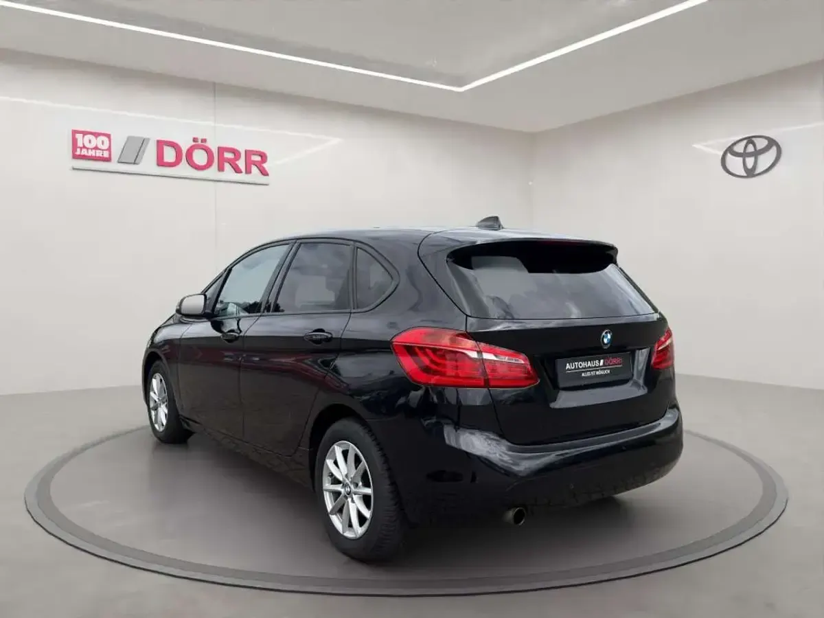 Gebraucht BMW 218 Active Tourer Advantage 136 PS (100 kW) 2014 Saphirschwarz metallic Van / Kleinbus