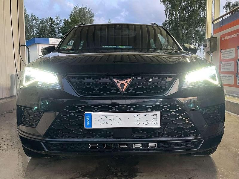 Schwarz Gebraucht 2019 Cupra Ateca SUV | 26.250 € (Fairer Preis) - Bild 1/4