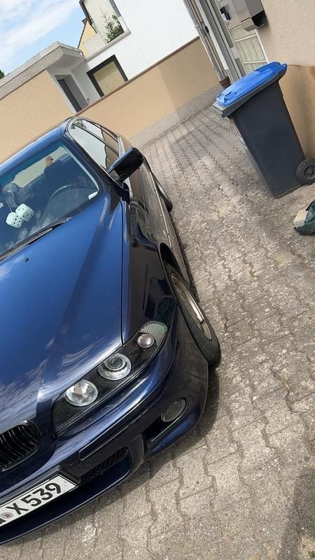Blau Gebraucht 1999 BMW 523 Limousine | 4.500 € (Etwas zu teuer) - Bild 1/1