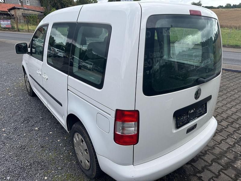 Weiß Gebraucht 2009 VW Caddy Life Van / Kleinbus | 3.777 € (Guter Preis) - Bild 1/4