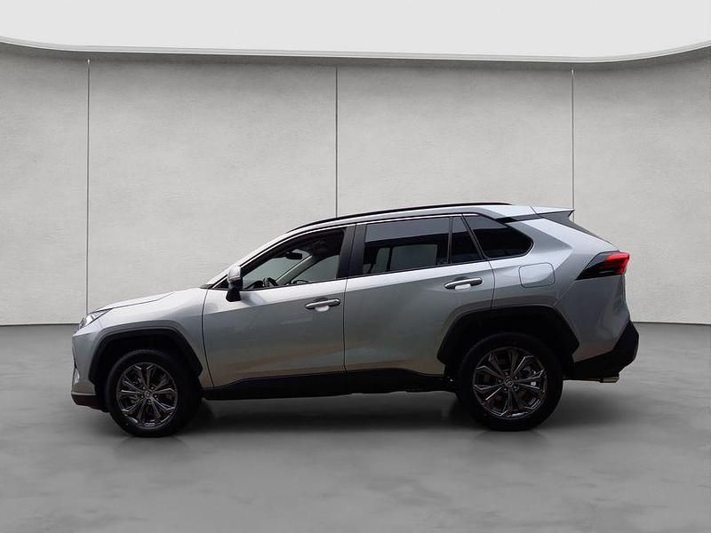 Neu Toyota RAV4 Hybrid 218 PS (160 kW) 2025 Lichtsilber metalliclackierung SUV
