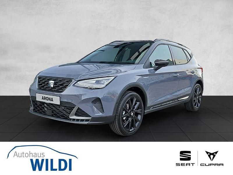 Grau Gebraucht 2025 Seat Arona Black Edition SUV | 28.990 € (Teuer) - Bild 1/4
