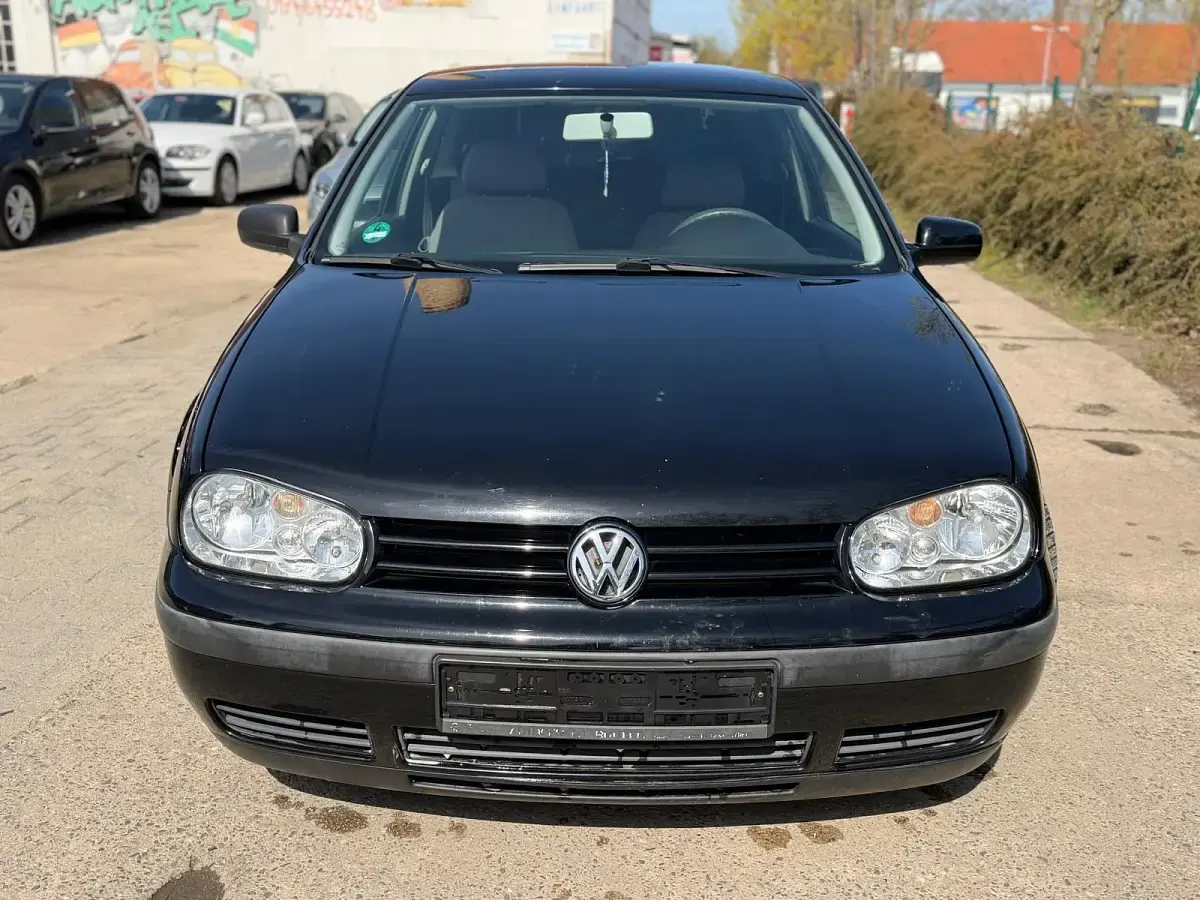 Gebraucht VW Golf IV 75 PS (55 kW) 2001 Kleinwagen