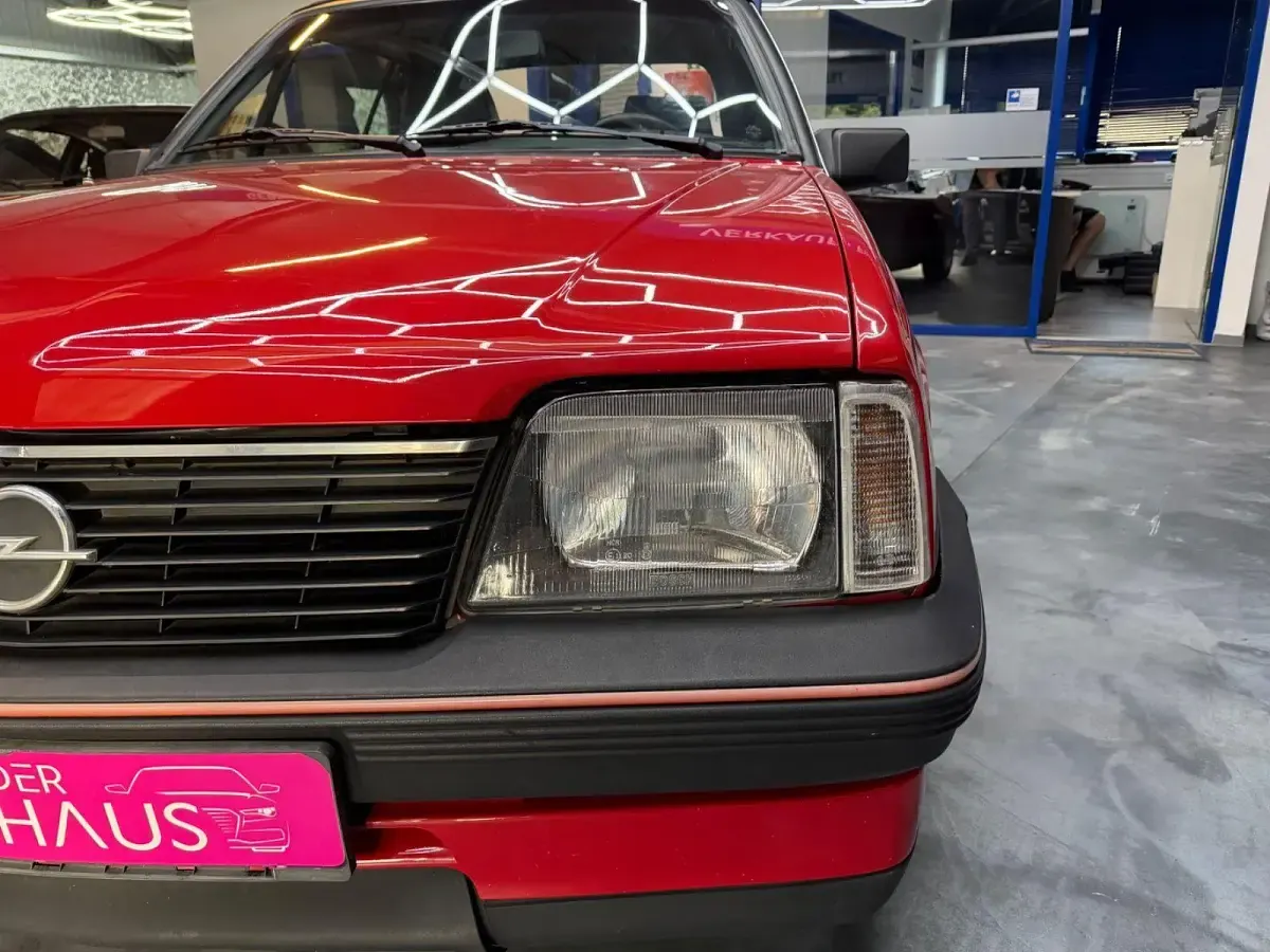 Gebraucht Opel Ascona 116 PS (85 kW) 1985 Rot Kombi