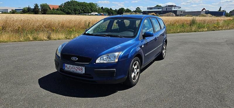 Blau Gebraucht 2007 Ford Focus Fun X Kombi | 990 € (Guter Preis) - Bild 1/4