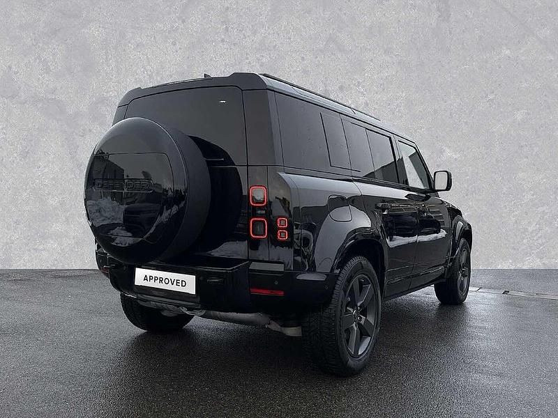 Gebraucht Land Rover Defender 353 PS (259 kW) 2026 Santorini black SUV
