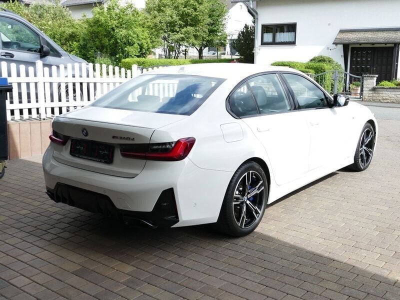 Gebraucht BMW M340 Performance 340 PS (250 kW) 2023 Alpinweiß 3 Limousine