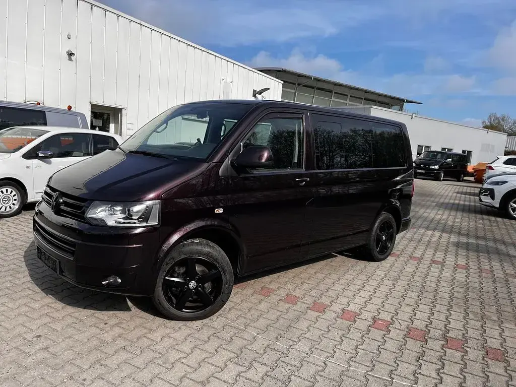 Gebraucht VW Multivan 140 PS (102 kW) 2015 Violet Van / Kleinbus