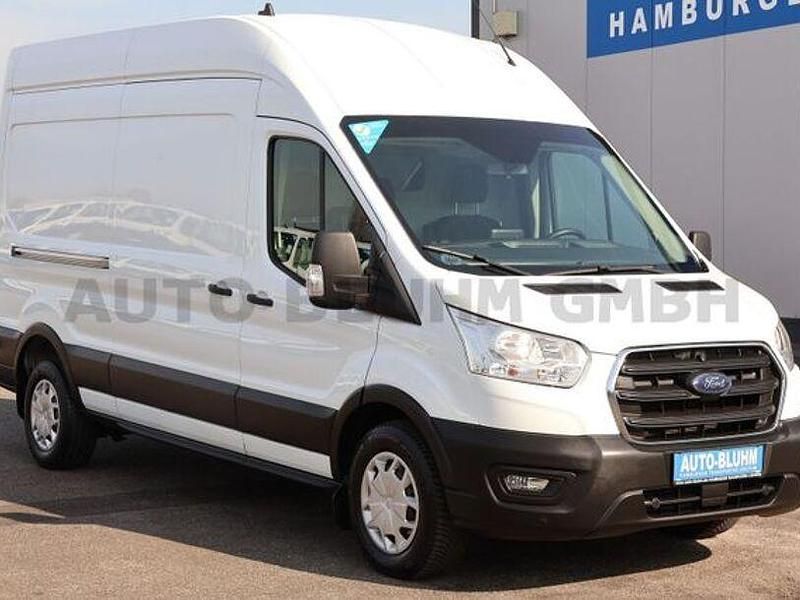 Gebraucht Ford Transit Trend 131 PS (96 kW) 2021 Frostweiß Van