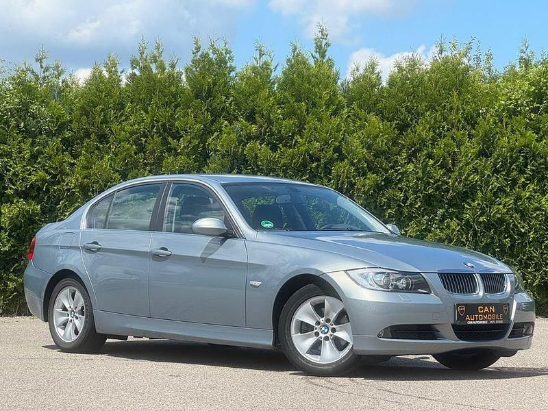 Grau Gebraucht 2005 BMW 325 Limousine | 9.900 € (Etwas zu teuer) - Bild 1/4