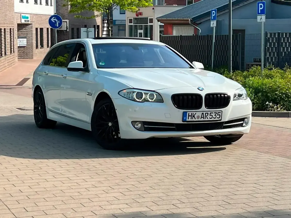 Gebraucht BMW 535 313 PS (230 kW) 2012 Weiß Kombi