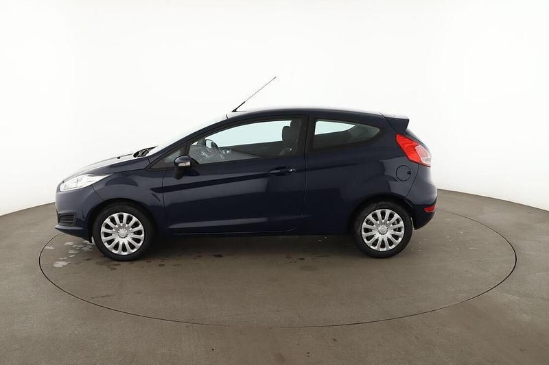 Gebraucht Ford Fiesta Trend 60 PS (44 kW) 2016 Blau Limousine