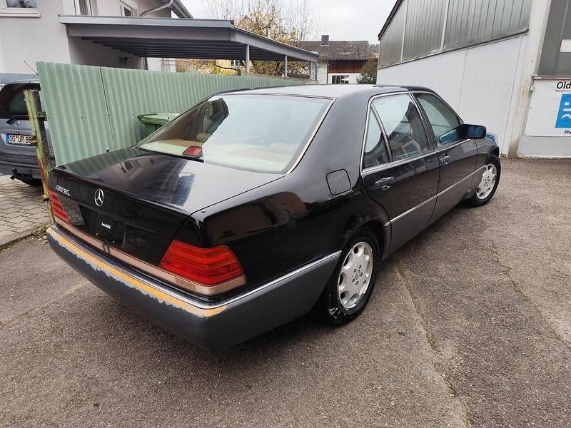 Gebraucht Mercedes S420 279 PS (205 kW) 1992 Schwarz Limousine