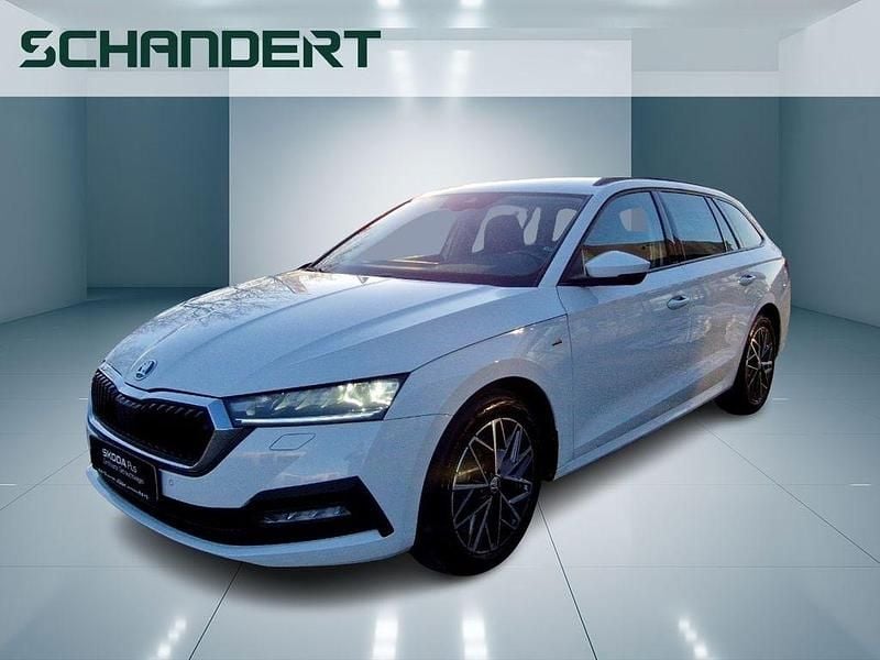 Candyweiss Gebraucht 2022 Skoda Octavia Clever Kombi | 25.750 € (Fairer Preis) - Bild 1/4