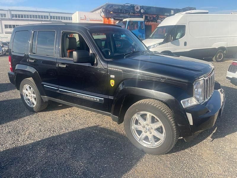 Schwarz Gebraucht 2009 Jeep Cherokee Limited SUV | 7.900 € - Bild 1/2