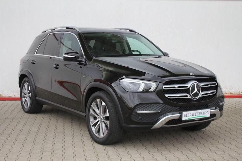 Obsidianschwarz metallic 197u Gebraucht 2021 Mercedes GLE350 SUV | 44.790 € - Bild 1/4