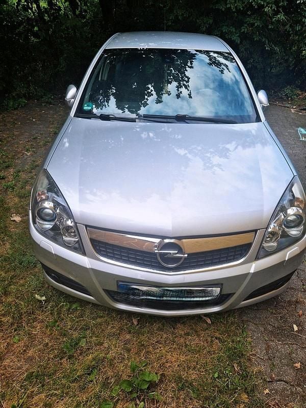 Gebraucht Opel Vectra 2009 Silber Limousine