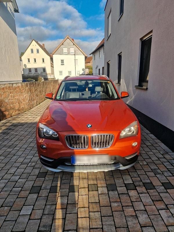 Orange Gebraucht 2014 BMW X1 SUV | 7.500 € (Superpreis) - Bild 1/4