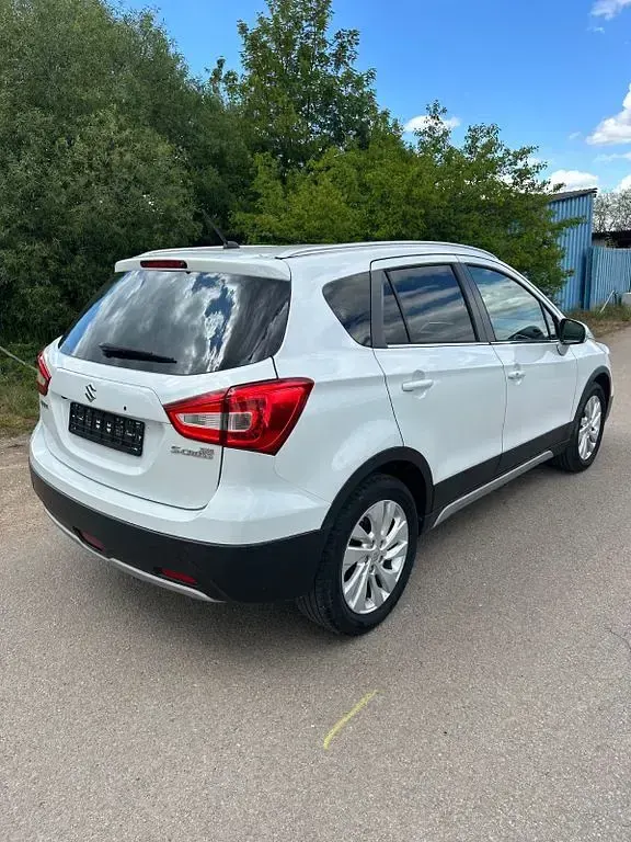 Gebraucht Suzuki SX4 S-Cross Comfort 120 PS (88 kW) 2017 Weiß SUV
