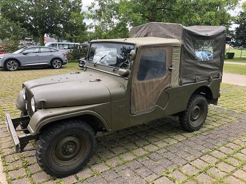Occasion Jeep Willys 72 ch (52 kW) 1971 Vert SUV