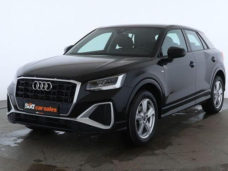 Gebraucht Audi Q2 S-Line 116 PS (85 kW) 2023 Schwarz SUV