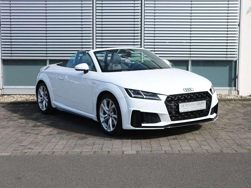Gebraucht Audi TT S-Line 197 PS (144 kW) 2022 Ibisweiß Cabrio