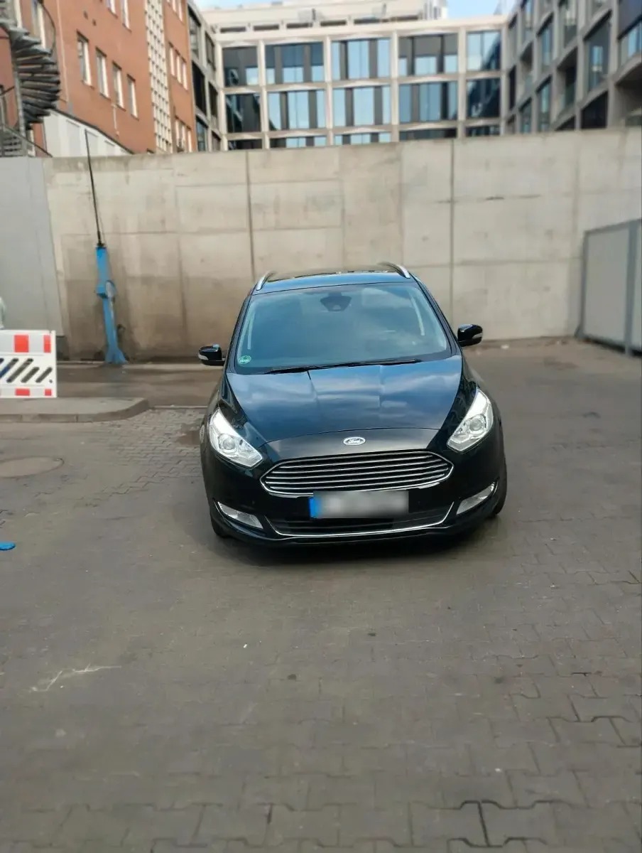 Usata Ford Galaxy 150 CV (110 kW) 2017 Nero Monovolume