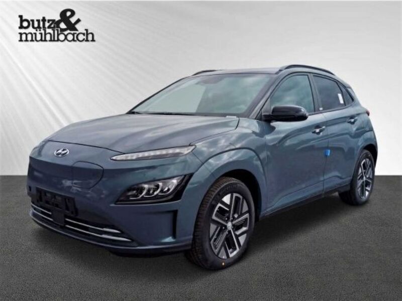Misty jungle / phantom black r Gebraucht 2021 Hyundai Kona Trend SUV | 29.990 € - Bild 1/4