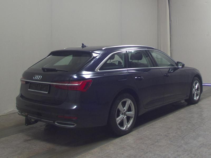 Gebraucht Audi A6 Sport 204 PS (150 kW) 2022 Blau Kombi