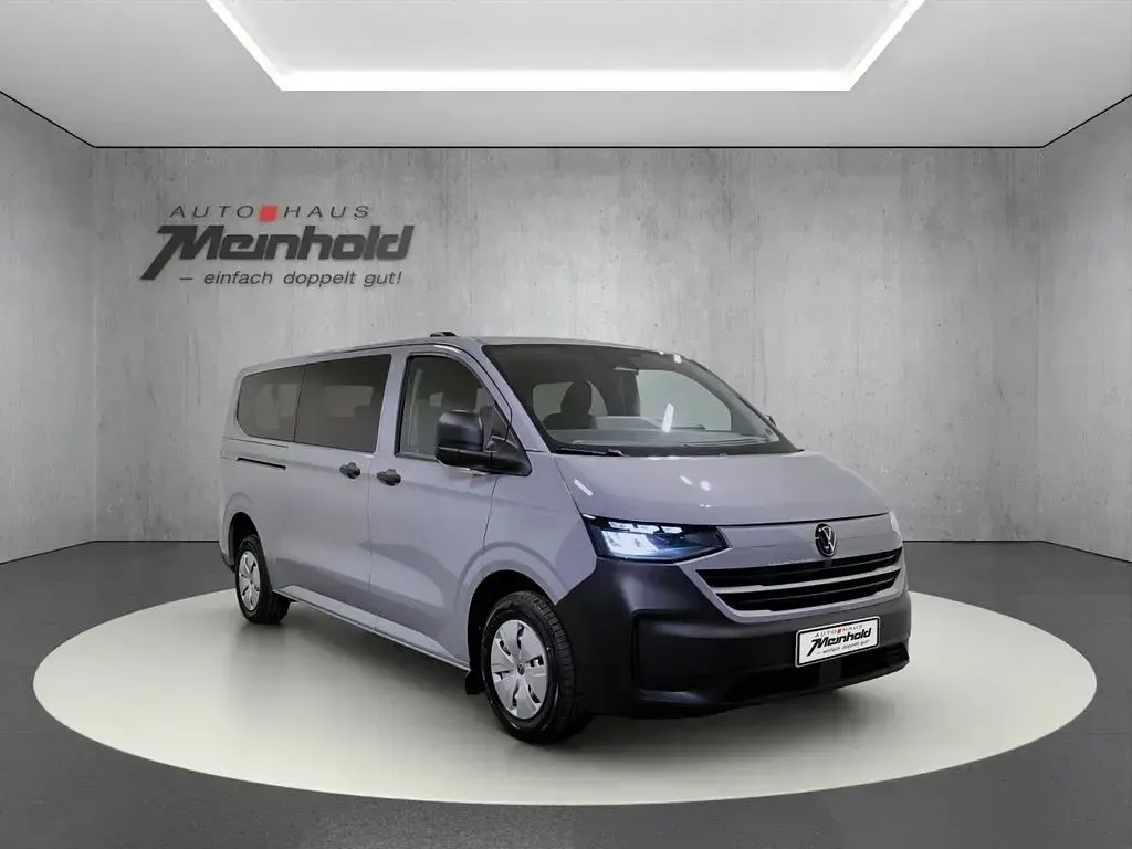 Gebraucht VW Caravelle 150 PS (110 kW) 2025 Grau Van