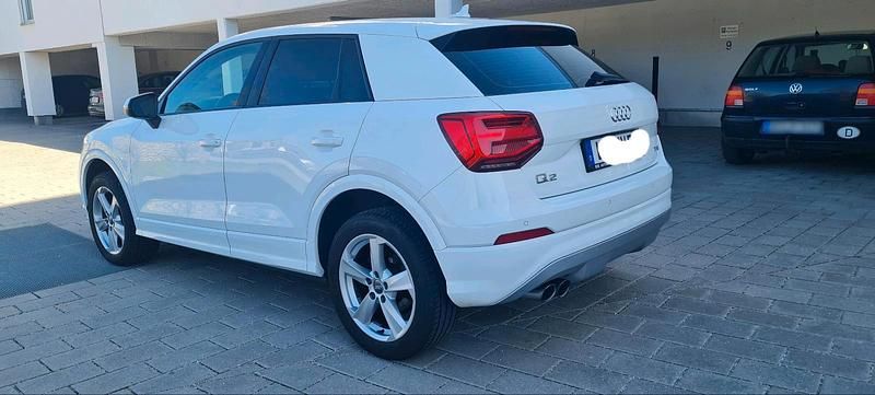 Gebraucht Audi Q2 Sport 150 PS (110 kW) 2017 Weiß SUV