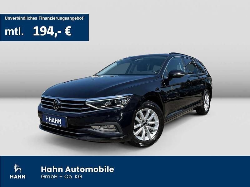 Deep black perleffekt Gebraucht 2022 VW Passat Business Kombi | 19.490 € (Guter Preis) - Bild 1/3
