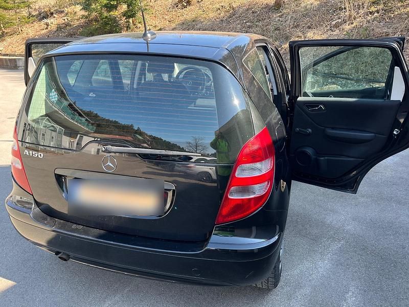 Gebraucht Mercedes A150 95 PS (69 kW) 2008 Schwarz Kleinwagen