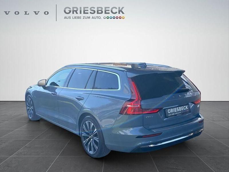 Gebraucht Volvo V60 Plus 455 PS (334 kW) 2023 Thunder grey / (metallic) Kombi