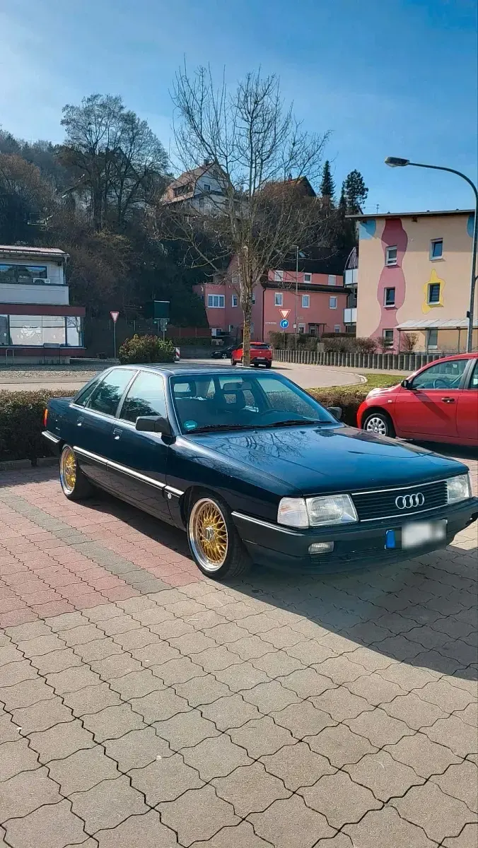 Gebraucht Audi 100 Basis 115 PS (84 kW) 1989 Blau Limousine