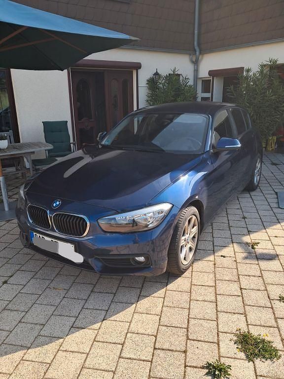 Blau Gebraucht 2018 BMW 116 Advantage Kleinwagen | 7.900 € (Guter Preis) - Bild 1/4