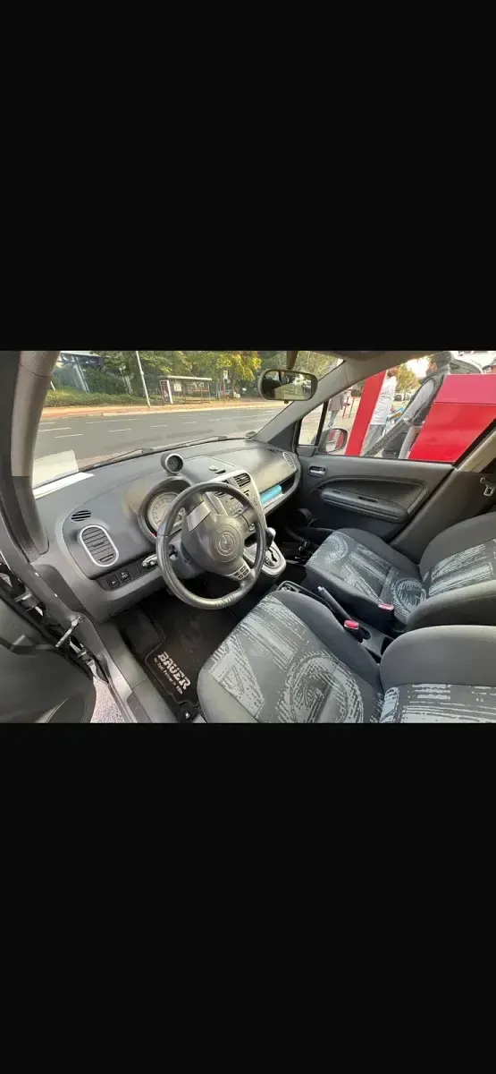 Gebraucht Opel Agila 94 PS (69 kW) 2011 Grau Kleinwagen