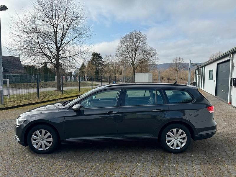 Gebraucht VW Passat 150 PS (110 kW) 2015 Grau Kombi