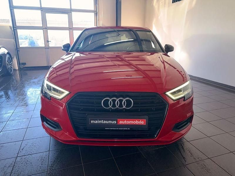 Używany Audi A3 Performance 150 KM (110 kW) 2020 Czerwony Sedan/Limuzyna